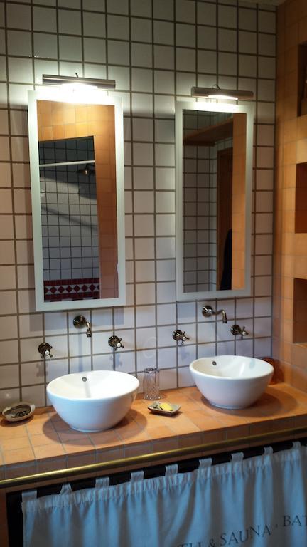 Chambres D'Hotes La Breachere Yvre-l'Eveque Room photo